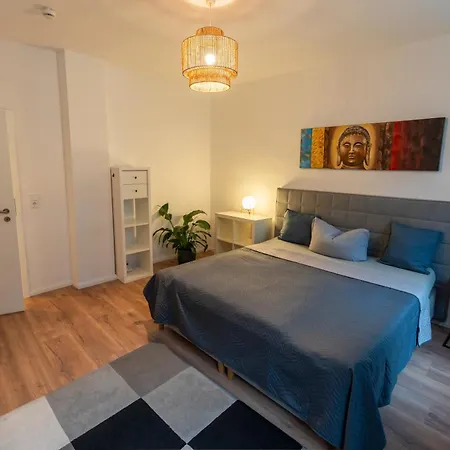Apartment Md-1 Heidestrasse-zentrumsnah-2 Schlafzimmer-voll Ausgestattet *