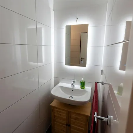 Md-1 Heidestrasse-zentrumsnah-2 Schlafzimmer-voll Ausgestattet Apartment Magdeburg