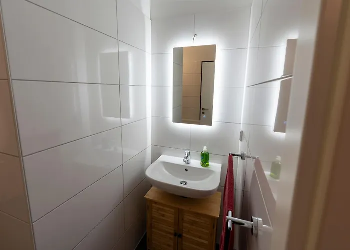 Md-1 Heidestrasse-zentrumsnah-2 Schlafzimmer-voll Ausgestattet Lejlighed Magdeburg