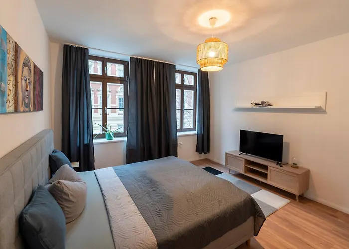 Md-1 Heidestrasse-zentrumsnah-2 Schlafzimmer-voll Ausgestattet * Magdeburg